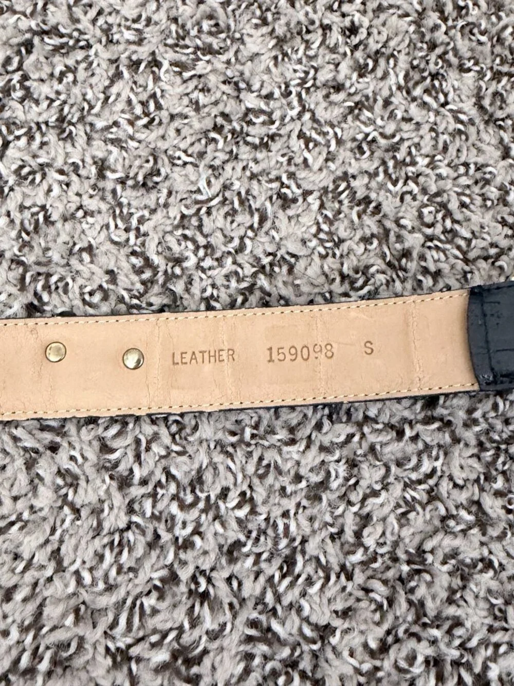Black Leather Belt With Gold Animal Accents & Textured Design Size Small